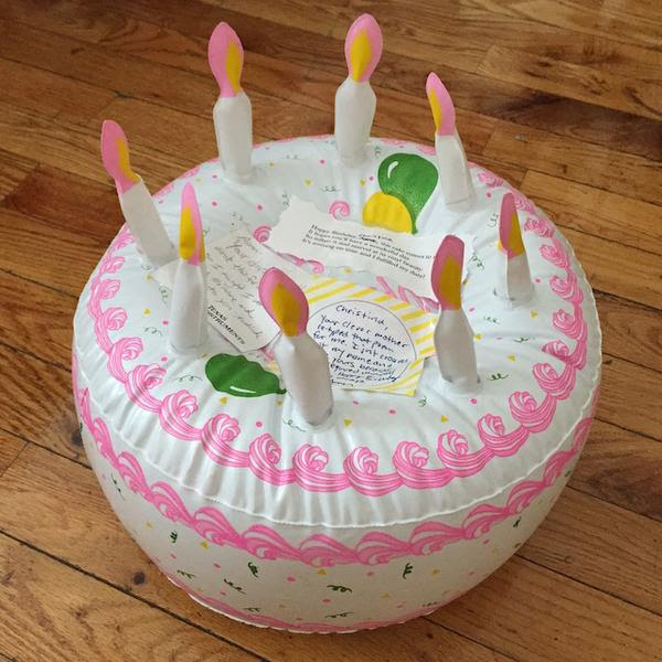 Inflatable cake
